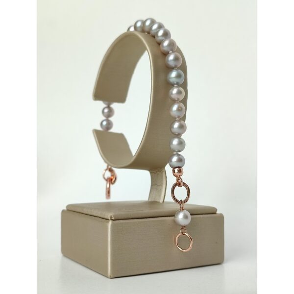 Bratara romance din perle de cultura gri Bratara romance din perle de cultura gri