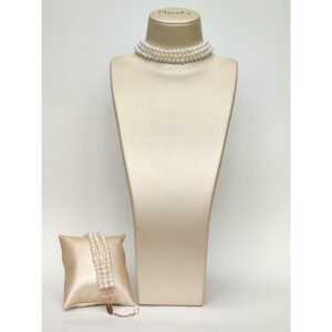 Set charm cu trei siraguri de perle albe 1