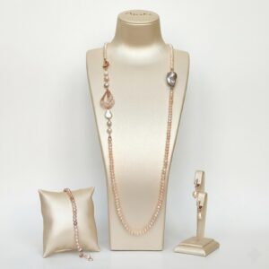 Set fantasy din perle de cultura roz 6