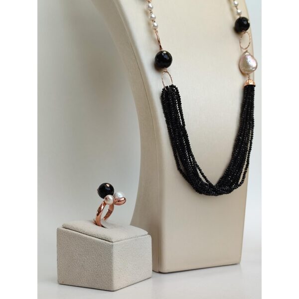 Set paradise din agat negru si perle 1 Set paradise din agat negru si perle 1