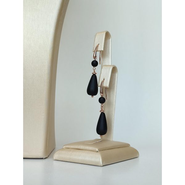 Cercei timeless din agat negru satinat 1 Cercei timeless din agat negru satinat 1