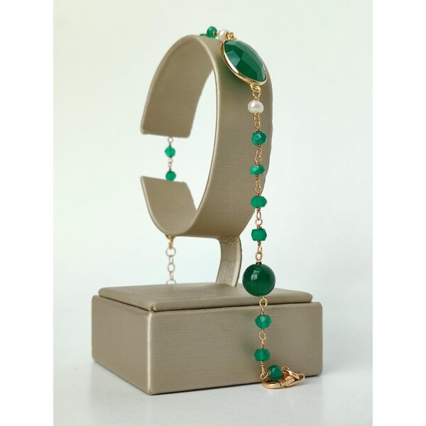 Bratara verda din agat verde smarald si perle Bratara verda din agat verde smarald si perle