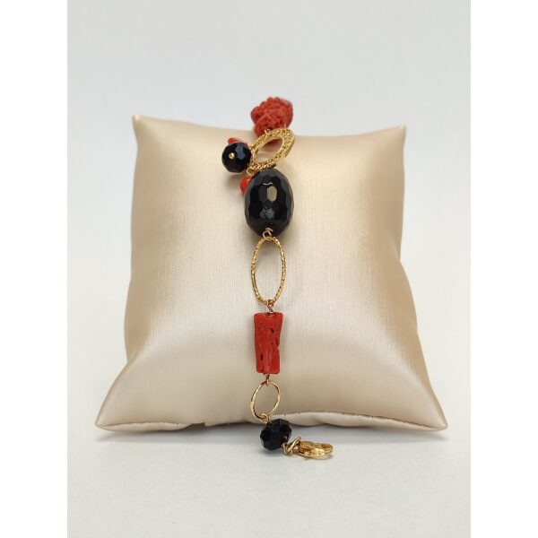 Bratara sharon din coral rosu natural si agat negru Bratara sharon din coral rosu natural si agat negru