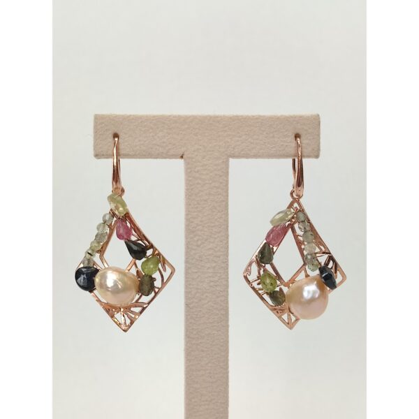 Cercei sublime din turmalina si perle Cercei sublime din turmalina si perle