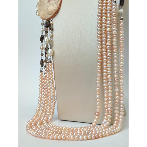 Colier noble din perle roz cuart fumuriu si camee 3 Colier noble din perle roz cuart fumuriu si camee 3