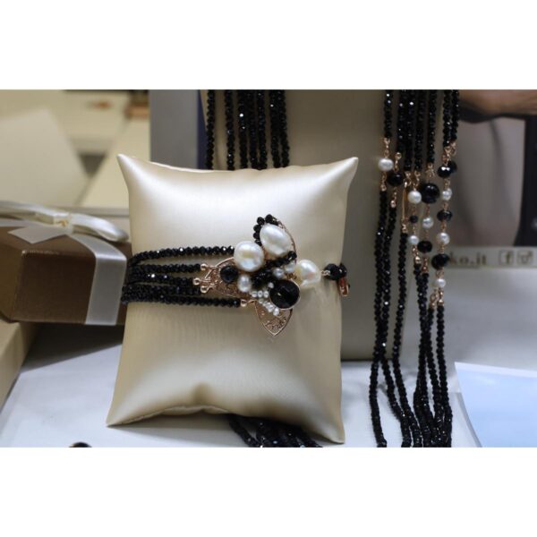 Colier-Mustyque-lung-2 Colier-Mustyque-lung-2