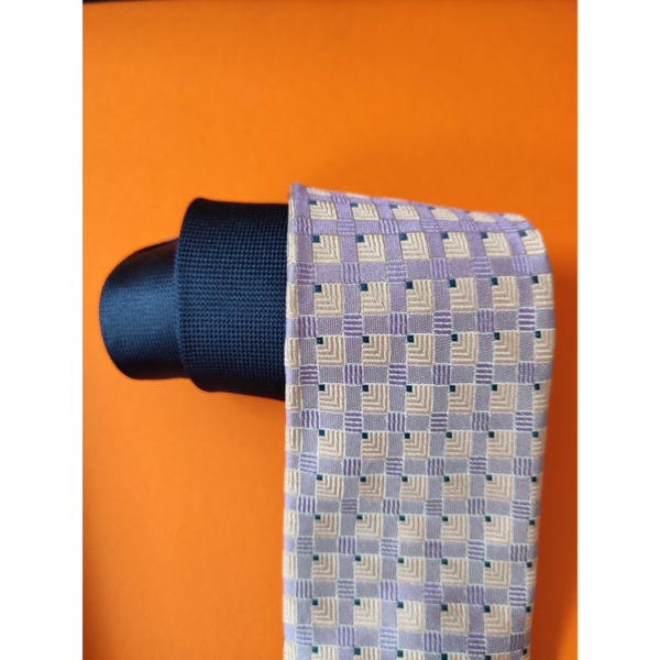 Cravata-matase-cu-nod-in-contrast-n2438a Cravata-matase-cu-nod-in-contrast-n2438a