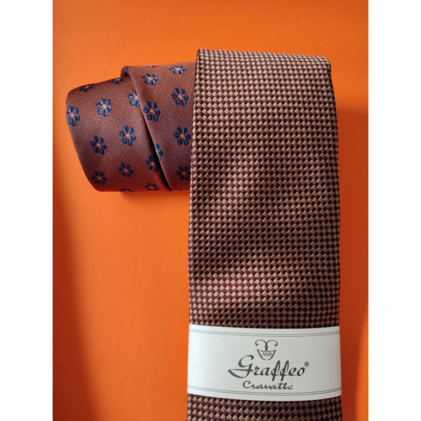 Cravata-matase-cu-nod-in-contrast-n2815a Cravata-matase-cu-nod-in-contrast-n2815a