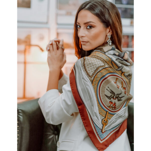 Europa-Bordeaux-Beige-Model-2 Europa-Bordeaux-Beige-Model-2