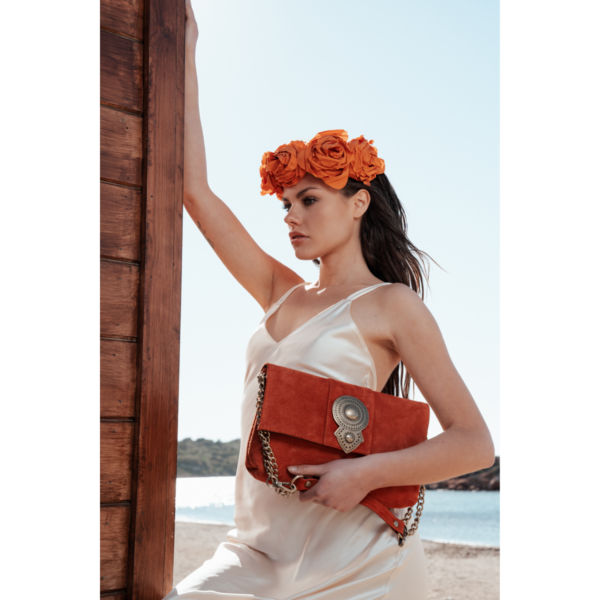 Poseta-Aurora-terracotta-1-1
