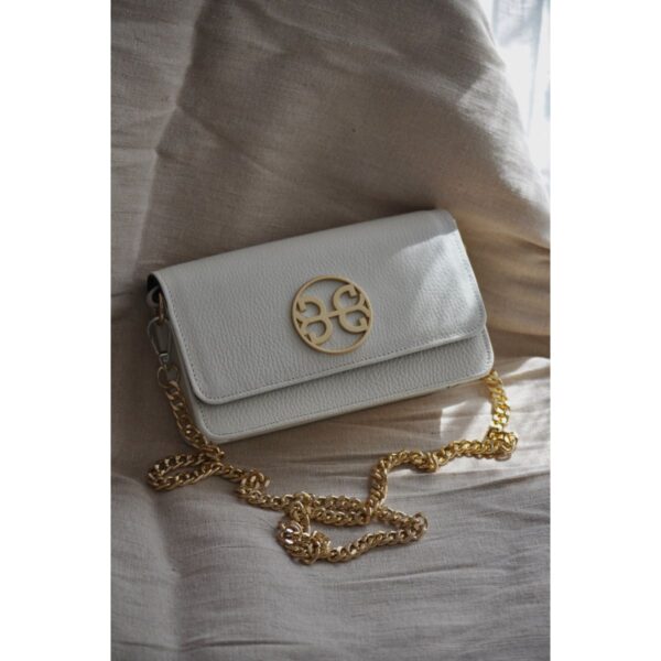 Poseta-Sirean-crem-4 Poseta-Sirean-crem-4