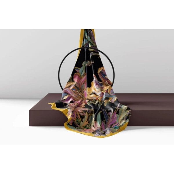 Baticuri Premium batic-petal-whisper-negru-din-matase-naturala.