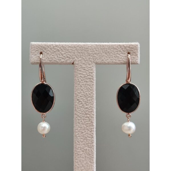 cercei-crown-din-agat-negru-si-perle-1 cercei-crown-din-agat-negru-si-perle