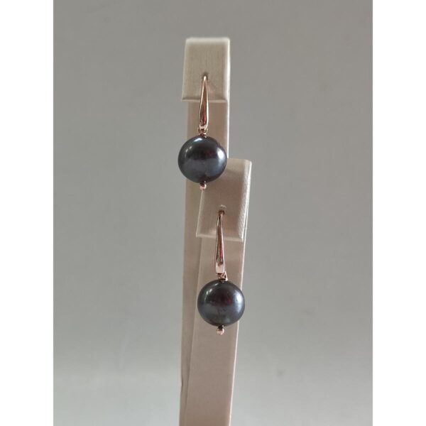 cercei-fabia-din-perle-negre-1 cercei-fabia-din-perle-negre