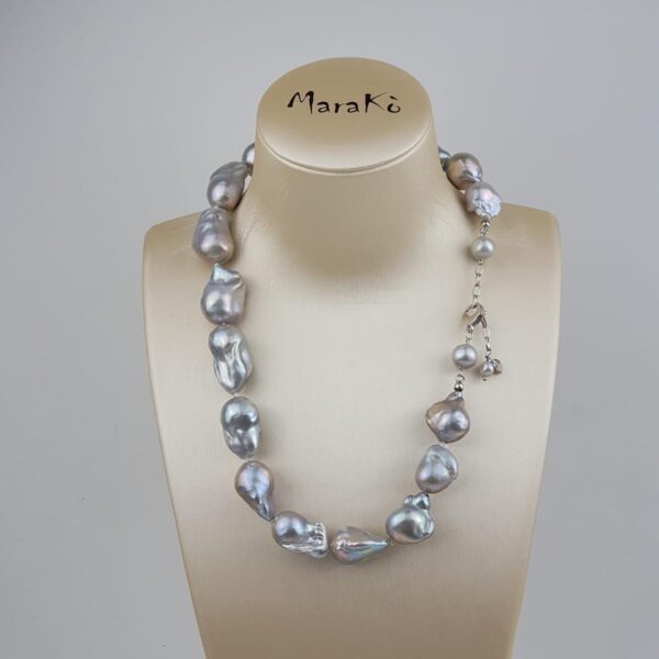 colier-impising-cu-perle-baroc-gri-1 colier-impising-cu-perle-baroc-gri