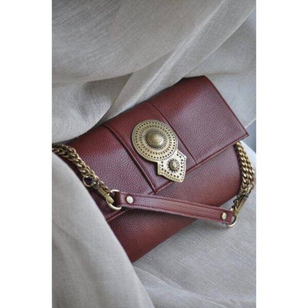 poseta-aurora-cherry-red-din-piele-naturala-2 poseta-aurora-cherry-red-din-piele-naturala-2