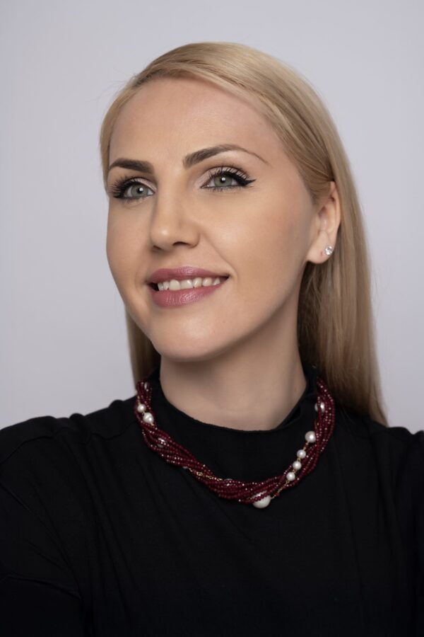 Colier-Greta-din-agat-rubiniu-si-perle-scaled Colier-Greta-din-agat-rubiniu-si-perle-scaled