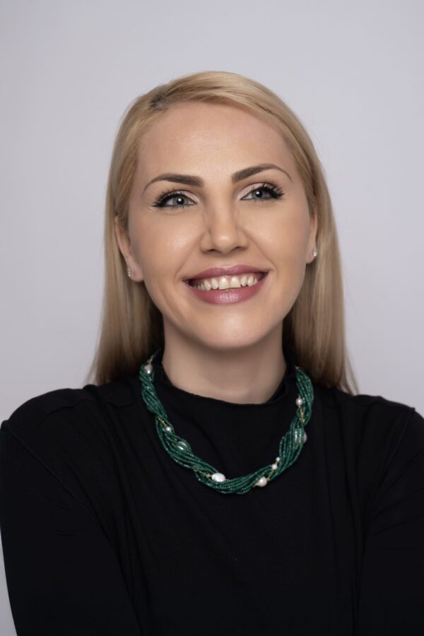 Colier-Greta-din-agat-verde-smarald-si-perle-scaled Colier-Greta-din-agat-verde-smarald-si-perle-scaled