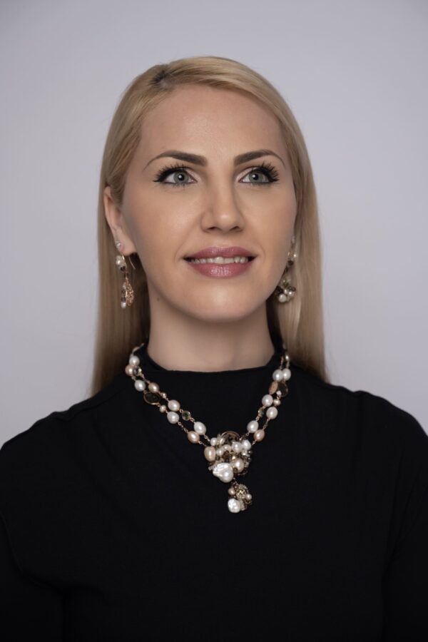 Set-Maria-Tereza-de-Austria-din-perle-si-cuart-scaled