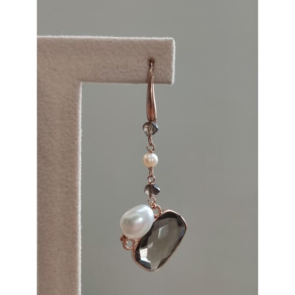 Cercei fancy din cuart fumuriu si perle Cercei fancy din cuart fumuriu si perle