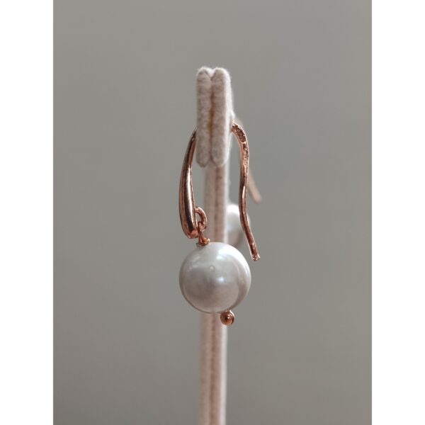 cercei-glow-din-perle-gri. cercei-glow-din-perle-gri.