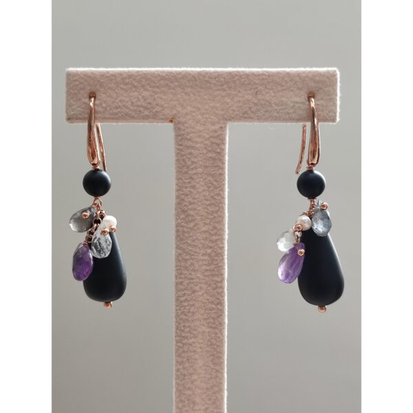 Cercei Timeless Din Agat Negru Acvamarin Labradorit Si Ametist 2 Cercei Timeless Din Agat Negru Acvamarin Labradorit Si Ametist 2