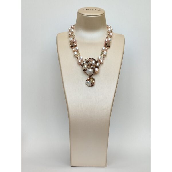 Colier maria tereza de austria din perle si cuart Colier maria tereza de austria din perle si cuart