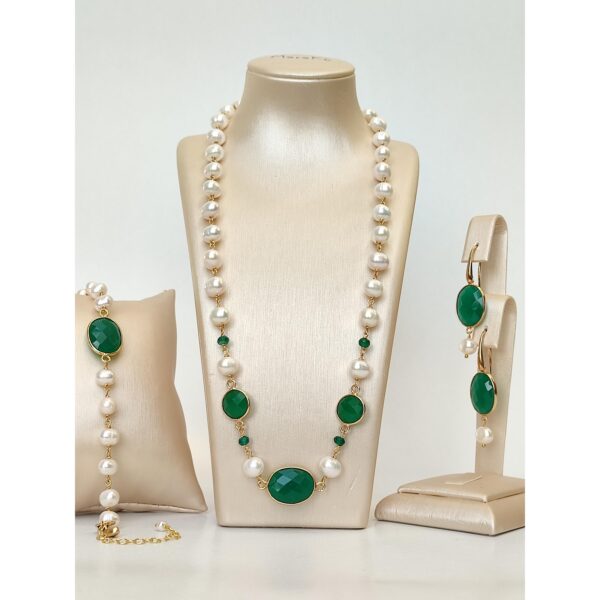 Set jolie din perle si agat verde smarald 3