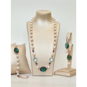 Set jolie din perle si cuart albastru 3