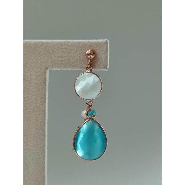 Cercei lilou din agat alb cuart verde acvatic si perle 1 Cercei lilou din agat alb cuart verde acvatic si perle 1