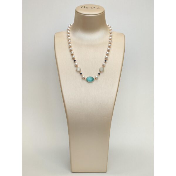 Colier jolie din perle jad verde acvatic si agat alb 2 Colier jolie din perle jad verde acvatic si agat alb 2