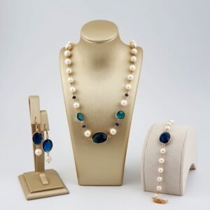 Set jolie din perle si cuart albastru