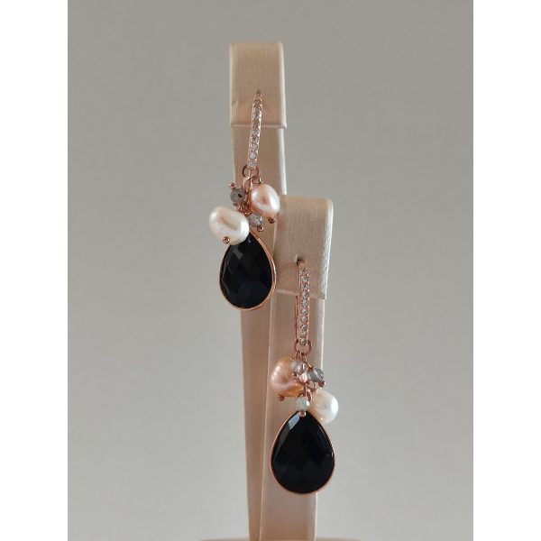 Cercei jolly din perle si agat negru 3 Cercei jolly din perle si agat negru 3