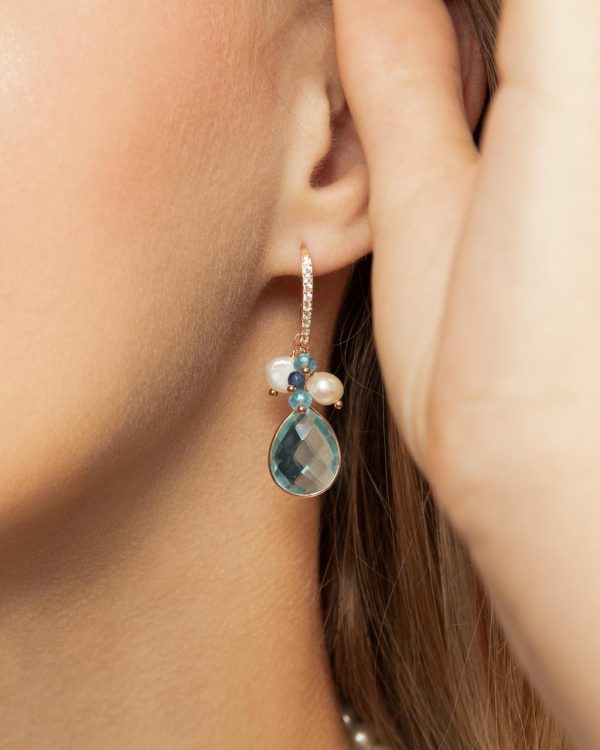 Cercei jolly din perle si cuart albastru celest 3 Cercei jolly din perle si cuart albastru celest 3