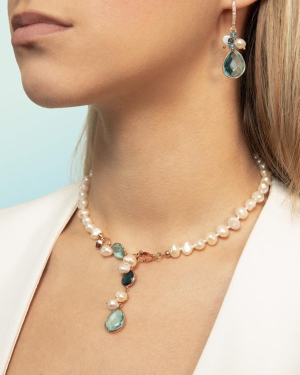 Choker jolly din perle si cuart albastru celest 1 Choker jolly din perle si cuart albastru celest 1