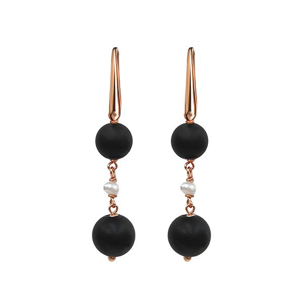 Cercei timeless din agat negru satinat si perle Cercei timeless din agat negru satinat si perle