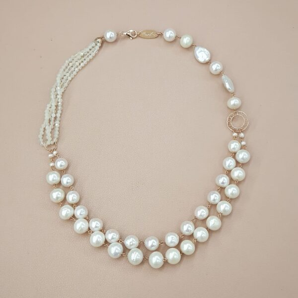 Colier Glow din perle de cultură albe și labradorit Colier Glow din perle de cultură albe și labradorit