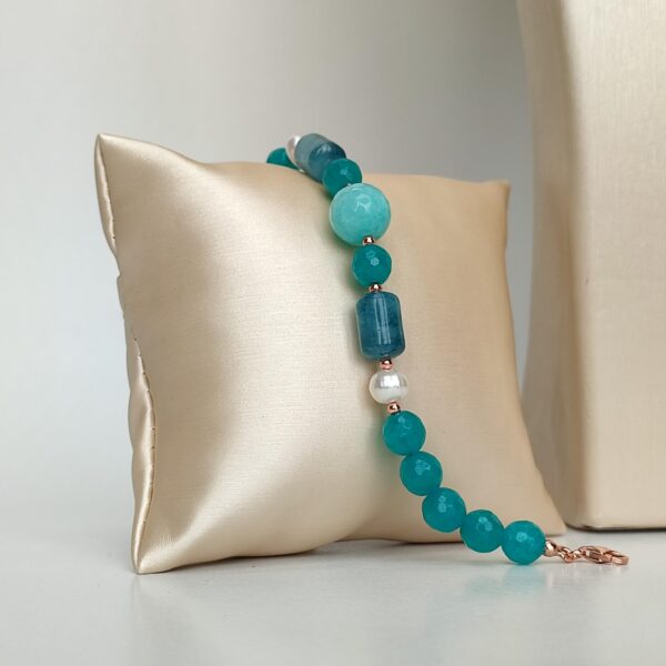 Bratara dream din jad verde acvatic si perle 1 Bratara dream din jad verde acvatic si perle 1