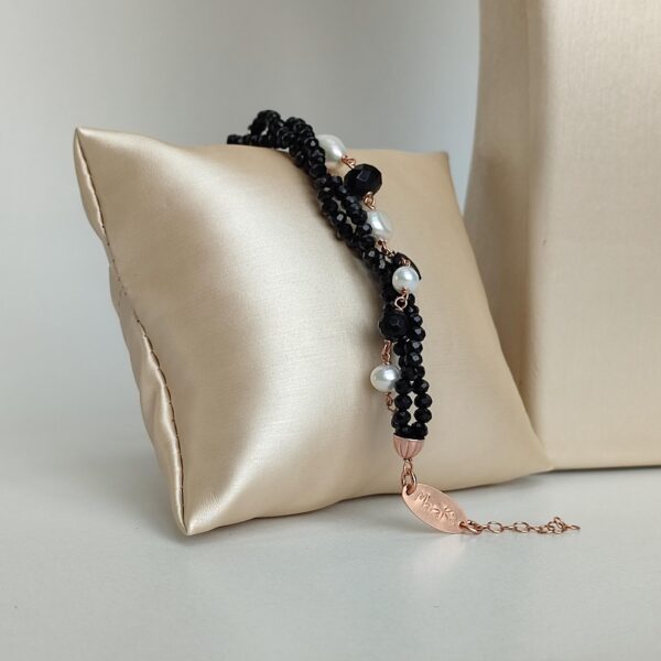 Bratara waterlily din agat negru spinel si perle 2 Bratara waterlily din agat negru spinel si perle 2