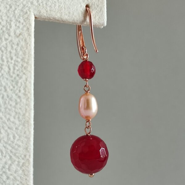 Cercei dream din agat rubiniu si perle 2 Cercei dream din agat rubiniu si perle 2