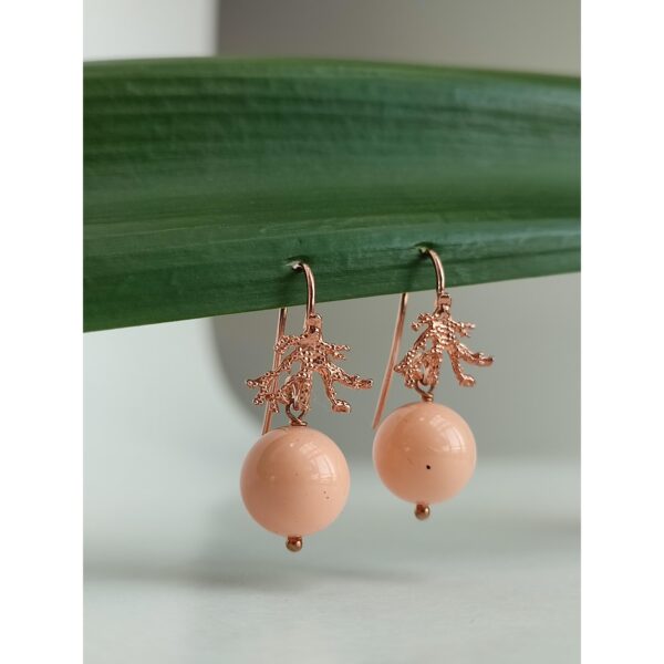 Cercei foglia din coral de bambus roz 1 Cercei foglia din coral de bambus roz 1