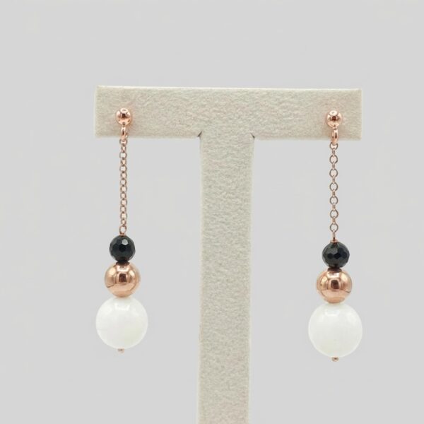 Cercei kontrast din agat alb si negru 3 Cercei kontrast din agat alb si negru 3