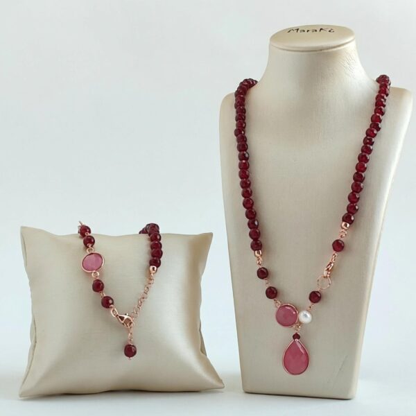 Set lilou din agat rubiniu si cuart Set lilou din agat rubiniu si cuart