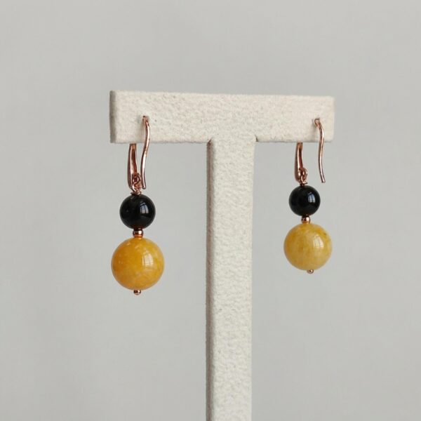 Cercei mara din agat negru si galben 2 Cercei mara din agat negru si galben 2