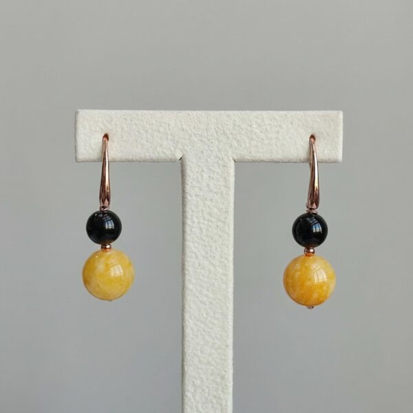 Cercei mara din agat negru si galben 3 Cercei mara din agat negru si galben 3